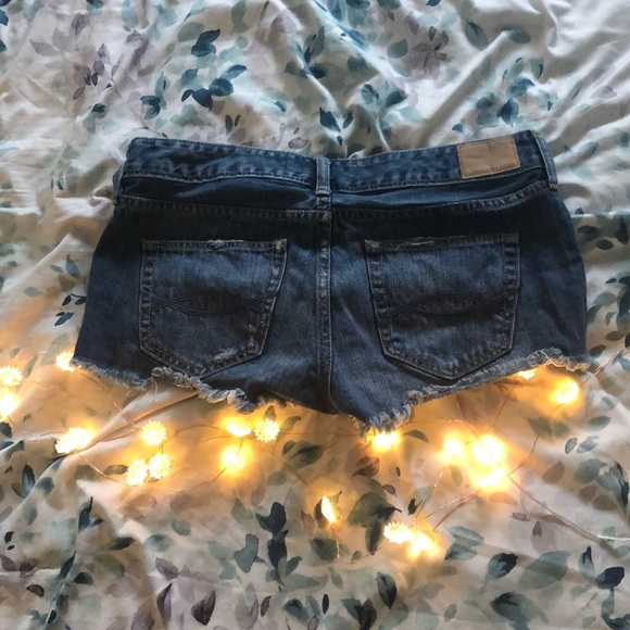 Abercrombie shorts - Picture 2 of 2